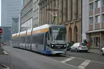 Niederflurstraßenbahn  1221  auf der Linie 15 nach Miltitz. Aufgenommen am 18.02.2015, Leipzig Goethestraße.
