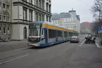 Niederflurstraßenbahn  1221  auf der Linie 15 nach Miltitz. Aufgenommen am 18.02.2015, Leipzig Goethestraße.
