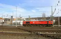 Die Class 66 DE6311  Hanna  von Crossrail rangiert in Aachen-West. Aufgenommen vom Bahnsteig in Aachen-West bei schönem Frühlingswetter am 7.3.2015.