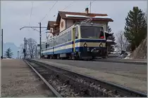 Augenscheinlich verkehrt der Schülerzug 3389 nur auf Bestellung mit einem Beh 2/4...
Aber immerhin kam ich so zu einem Beh 4/8 Bild ohne Vorstellwagen. 
Caux, den 10. März 2015