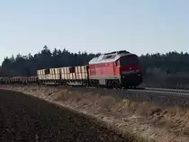 232 571 legt sich bei Brand in die Kurve und bringt denn EZ45365 nach Cheb.

(PS Bild ist nicht schief, das Gleis liegt eine Kurve nach innen geneigt deswegen scheint es schief, das Bild ist gerade und wurde nochmal ausgerichtet.)