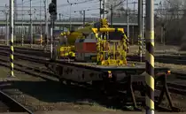 Eine Arbeitsbühne (Kran ??) abgestellt in Lovosice.07.03.2014 14:15 Uhr.