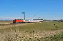 120 155-7 fuhr am 13.03.2015 mit dem IC 2204 von Köln nach Emden Außenhafen, hier bei Petkum.