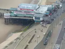 Amusement, Family etc. - Freizeitvergnügen stehen an englischen Küstenstädten im Mittelpunkt. Vom Blackpool Tower aus hat man einen guten Überblick. 14.3.2015