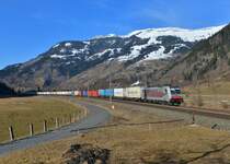 186 285 mit TEC 41857 am 07.03.2015 bei Dorfgastein. 