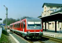 628 598 als RB 14506 (Braunschweig Hbf–Bad Harzburg) am 27.03.2007 in Wolfenbttel, aufgenommen vom Bahnbergang  Bahnhofstrae 