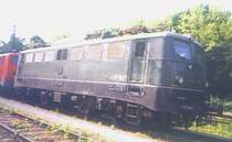 E40 128 am Himmelfahrtstag 2003 abgestellt im Betriebshof N�rnberg Rbf