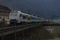 MRB32 nach Mainz bei der Einfahrt in Hirzenach am Ostermontag.6.4.2015