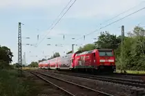 Nachschuss auf 146 235-7  600 Jahre Konstanzer Konzil , als sie am 06.06.2014 mit einem RE nach Offenburg aus dem Bahnhof von Orschweier fuhr.