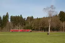 In Unteraschau wurde dieses Motiv mit 628 628-0 auf seiner Fahrt von Traunstein nach Waging am See am 10.04.15 umgesetzt.