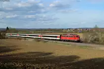 115 448 mit dem IC 281 (Stuttgart-Zürich) bei Hohenkrähen, 12.04.2015.
