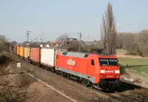 152 055 mit KT 50139 (Maschen Rbf–Regensburg Ost) am 23.03.2012 zwischen Banteln und Godenau