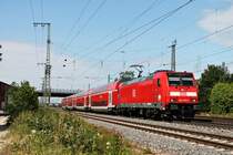 146 230-8 am 14.06.2014 mit einem RE (Offenburg - Schliengen) bei der Einfahrt in Müllheim (Baden).