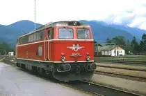 2043.41 am 03.08.1972 im Bahnhof Lienz, damals besaßen die Loks noch das schöne alte ÖBB-Emblem