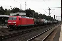 Durchfahrt am 20.06.2014 von DBSC 145 038-6  Pause  mit einem gemischten Güterzug in Neu Isenburg in Richtung Darmstadt.