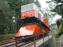 Aufsetzwagen bei der Bergfahrt am 22.06.2003 kurz vor der Bergstation Lichtenhain.