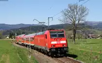 146 229-0 mit der RB 26951 (Freiburg(Brsg)Hbf-Neustadt(Schwarzw)) bei Himmelreich 19.4.15