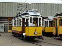 Treffpunkt Schienennahverkehr Karlsruhe e.V. Tw 100 in Karlsruhe Betriebshof West beim Tag der Offenen Tür bei der VBK am 25.04.15