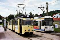 Tw 104 und Tw 611 an der Endst. Winzerla (9. Juni 1998)