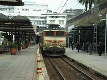 Gare Rabat Ville
23.01.2007
E-1302 mit Schnellzug nach Casa-Port ab 13:30
