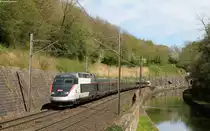 TGV 542 als TGV 5488 (Strasbourg-Nantes) bei Arzviller 22.4.15