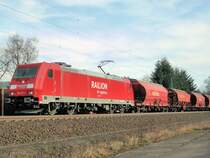 185 277 mit G�terzug in Richtung Bebra / Bad Hersfeld kurz vor Ronshausen.