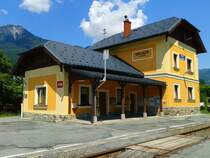 Bahnhofsgebäude von Dellach im Gailtal am 7.6.2015