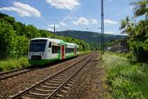 VT 320 von der Elster Saale Bahn ist in Richtung Saalfeld/S. unterwegs abgelichtet in Kaulsdorf/Saale am 03.06.15.