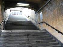 S�d�stlicher Zugang zum Ringbahnsteig des Bahnhofs Ostkreuz. 17.2.2007