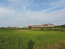 Schwindratzheim 17/06/15 : BB 22368 mit dem Naviland Strassburg - Venissieux.