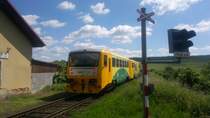 814 061-8 in Bf. Konětopy am 17.6.2015.
