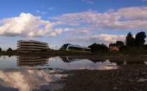 Da wird der Schwellenstapel gleich doppelt so hoch ,......

5063.08 bei Schwanberg am heutigen 24.06.2015