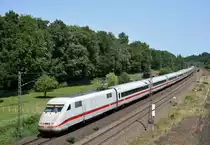 401 xxx als ICE 79 (Hamburg-Altona–Basel SBB) am 09.07.2013 in Lauenbr�ck