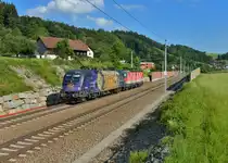 1116 077 + 1144 065 am 29.06.2015 bei Wernstein am Inn. 