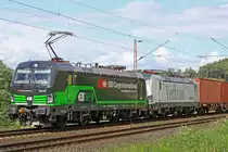 Vectron 193 210-3 D-ELOC u. 193 821-6 D-PCW am 09.07.2015  16:30 nördlich von Salzderhelden am BÜ 75,1  in Richtung Göttingen