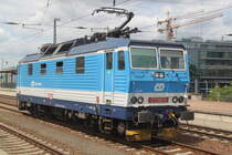 371 001-9 beim Rangieren im Dresdener Hbf.10.07.2015