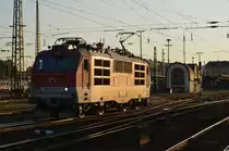 Ungarn: 350 012-1 der ZSSK in Budapest Keleti pályaudvar 11.05.2015