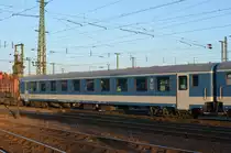 Ungarn: 2. Klasse Reisezugwagen ex ÖBB? H_START 51 55 20-76 026-2 Bpmee in Budapest Keleti pályaudvar 11.05.2015