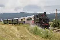 88.103 bei der Scheinanfahrt nächts der Halltestelle Carnica am 26.07.2015.