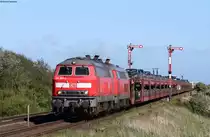 218 380-4 und 218 389-5 mit dem AS 1448 (Niebüll-Westerland(Sylt)) bei Keitum 6.6.15