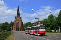 Brno CKD Tatra K2 1054 als Linie 11, Komenského náměstí, 15.07.2015