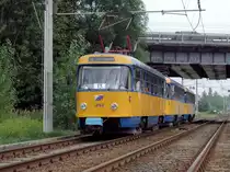 Am 29.07.2006 unterquerte ein TGZ, gef�hrt von T4D 1898, die Autobahn A14 bei Taucha. Dies war die allerletzte Fahrt des Gro�zuges, der hier auf einer Fotofahrt unterwegs ist.