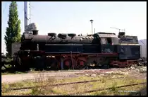 Am Ortsrand von Staßfurt traf ich am 19.,05.1991 auf diesen noch in Betrieb befindliche Dampfspender. Laut angebrachter Nummer war es 651027. 