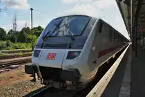 Hier IC2239  Warnow  von Warnemünde nach Leipzig Hbf., dieser Zug stand am 26.7.2015 in Warnemünde. Zuglok war 101 019-8.