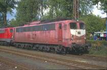 150 030-5 wartet am 01.10.2000 im Bf. Dillingen/Saar auf den n�chsten Einsatz