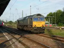 Am 01.08.2015 kam 266 038 mit ihrem Zug aus Richtung Wittenberge nach Stendal.Hier fuhr sie gerade in Richtung Bw Stendal zum tanken.