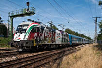 470 003, unterwegs mit dem EC 143 von Wien Westbahnhof nach Debrecen. Wien Penzing, am 01.08.2015.