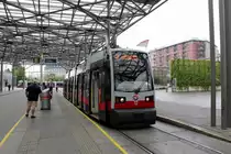 Wien WL SL O (A 12) Praterstern am 2. Mai 2015.