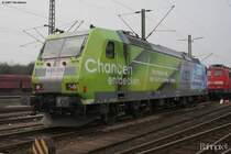 185 152, mit Werbung f�r K&S steht am 21.02.2007 abgestellt in Maschen.