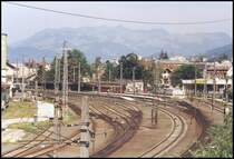 S�dliche Einfahrt des Bahnhofs Kufstein. Aufgenommen im Sommer 2004.